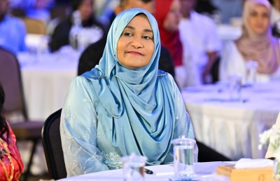 އޯޓިޒަމް އާ ގުޅޭގޮތުން މީހުންގެ ކުށްހީ ފިލުވަން ބުރަ މަސައްކަތް ކުރަންޖެހޭ: ފަސްޓްލޭޑީ