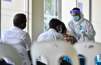 ސިނަމާލެ ބްރިޖު ކައިރީގައި ކޮވިޑަށް ޓެސްޓްކުރާ މަރުކަޒެއް ހުޅުވައިފި