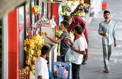 ތިން އަހަރުގެ އާދޭސް އަޑު ނޭހި، ގޮޅިތައް ބަންދުކުރުން ނޫން ގޮތެއް ނެތް!