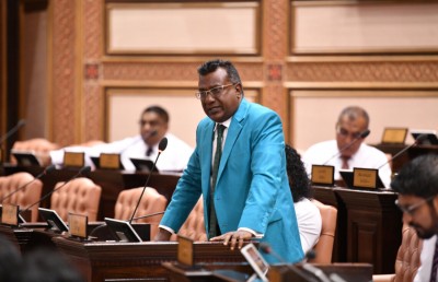 ރިސޯޓުތަކުގެ މަތީ މަގާމުތައް ހަމައެކަނި ދިވެހިންނަށް ނުދޭންވީ އެއްވެސް ސަބަބެއް ނެތް: ޖާބިރު