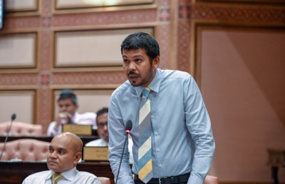 ކޮމިޓީތަކުން މެމްބަރުން ވަކިކުރަން ނިންމީ ސަރުކާރުގެ ޕަޕެޓުންނަށް ނުވުމުން: ވައްޑޭ