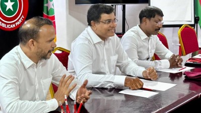 ނަޝީދުގެ ހުށަހެޅުންތަކަށް މަޝްވަރާކުރަން ޖޭޕީން ކޮމިޓީއެއް އުފައްދައިފި