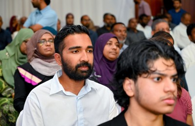 ކުދިންނަށް ގާސިމުގެ ވަސީއްޔަތް: "ބައިބައިނުވާތި! މީހުންނަށް އެހީވާތި!"
