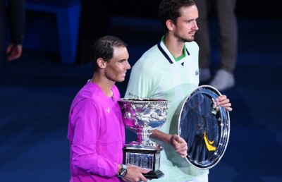 އޮސްޓްރޭލިއަން އޯޕަން: މެޑްވެޑޭވް ބަލިކޮށް ނަޑާލް 21 ވަނަ ގްރޭންޑް ސްލޭމް ކާމިޔާބު ކޮށްފި