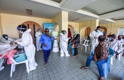 މާލެއަށް ވުރެ ރަށްރަށުން ޕޮޒިޓިވްވި މީހުން ގިނަ ދުވަހެއް