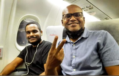 ބައްޕައާ އެކު ދަރިފުޅު ވެސް ފުޓުބޯޅައިގެ އިދާރީ މަސައްކަތަށް