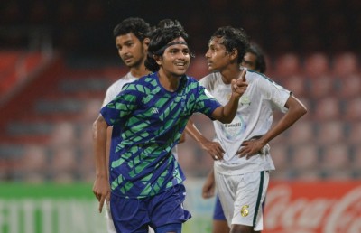 ބޮޑު ތަފާތަކުން މޮޅުވެ، ސަސް އާއި މާޒިޔާ ސެމީގެ އުންމީދުގައި