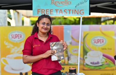 ޗޮކްލެޓީ, ރަހަމީރު ރެވެލޯ ޗޮކްލެޓަށް އާއްމުންގެ ބޮޑު ތަރުހީބެއް!