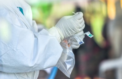 ކޮވިޑްގެ އަލާމާތް ނެތް، ވެކްސިން ޖަހާފައިވާ ކޮންޓެކްޓުން ކަރަންޓީން ވާކަށް ނުޖެހޭ