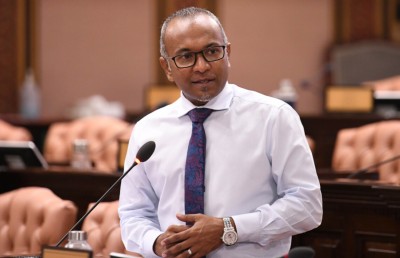 އަބްދުﷲ އަލި މަނިކަށް މައާފް ދިން ސަބަބު ރައީސް އޮފީހުން ސާފުކޮށް ނުދިން: ހަސަން ލަތީފް