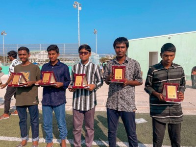 އިމާމުވެ ތަރާވީހާއި ދަމުނަމާދު ކުރި ނައިފަރު ދަރިވަރުންގެ އަގުވަޒަންކޮށްފި