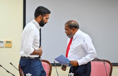 ކާޑެއްދޫ އެއާޕޯޓު ތަރައްގީކުރުމުގެ ވިސްނުން އެބައޮތް، އެކަމަކު ސަރުކާރުން ބޭނުންނަމަ ދޫކޮށްލާނަން: ގާސިމް