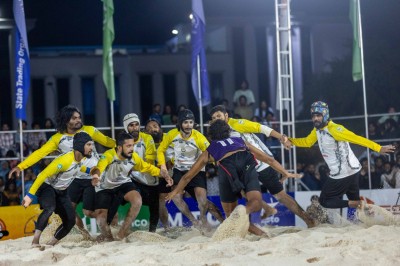 ޗެމްޕިއަން އޯވަންއޯ ކަޓުވާލުމަށްފަހު، އީސްޓް ކޯސްޓް ސެމީއަށް