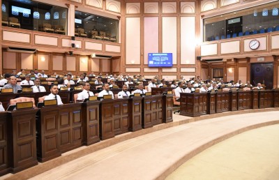 އަންހެނުންގެ ކޮމިޓީތަކަށް ރަސްމީ މުސާރަ އާއި ރޯދަ އިނާޔަތް ދޭން ފާސްކޮށްފި