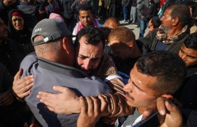 އިޒްރޭލުން ފަލަސްތީނުގެ ގައިދީން މިނިވަން ނުކޮށް ލަސްކުރަނީ