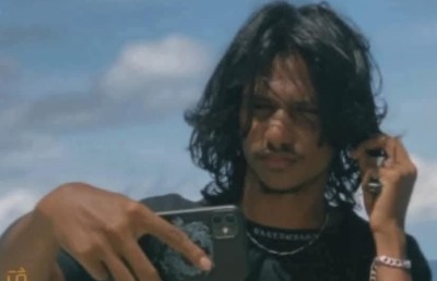 މުބާރާތަކަށް ޕްރެކްޓިސް ކުރަމުން ދިޔަ ޒުވާނަކު އެކްސިޑެންޓުވެ،  ވެންޓިލޭޓަރުގައި ފަރުވާދެނީ