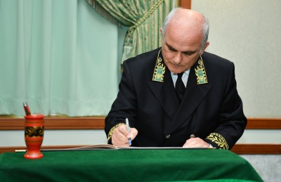 ޔޫކްރޭނާ އެއްކޮޅަށް ނަޝީދު ހުންނެވުމުން ރަޝިއާ ސަފީރުގެ ނުރުހުން