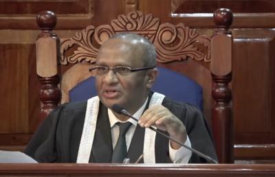 ފަނޑިޔާރު ސުއޫދަކީ އެކްޓިވިސްޓެއް ކަމަށް މަޖިލީހުގައި ސިފަކޮށްފި