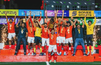 ދެ ފައިނަލުން ބަލިވި ކާށިދޫ، ގޯލްޑަންގެ ޝަރަފްވެރި ޗެމްޕިއަންކަން ހޯދައިފި