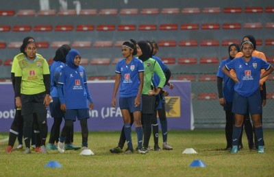 ސައުދީ އާއި ސީޝެލްސްއާއެކު ރާއްޖޭގެ އަހެން ގައުމީ ޓީމު އެކުވެރިކަމުގެ މެޗުތަކެއް ކުޅެނީ