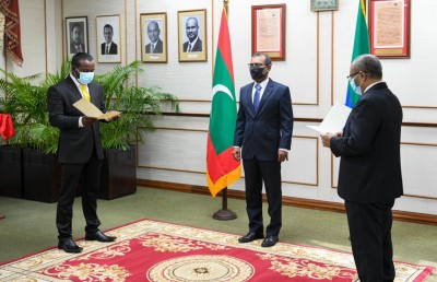 އާ މެމްބަރު ރާޝިދު ހުވާކުރައްވައިފި