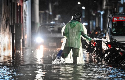 މާލޭގެ ބައެއް ސަރަހައްދުތަކުގައި ފެން ބޮޑުވެފައި، ފިޔަވަޅު އަޅަނީ
