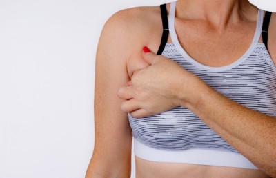 ބްރެސްޓް ކެންސަރުގެ އަލާމާތްތަކާއި ފަރުވާގެ މުހިއްމުކަން