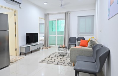 ފްލެޓުގެ އަގު: ދެ ކޮޓަރި 7،000ރ، ތިން ކޮޓަރި 9،500ރ.