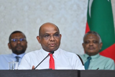 މިނިސްޓަރު ޝާހިދުގެ އިތުބާރު ނެތްކަމުގެ މައްސަލަ ވެސް މަޖިލީހަށް