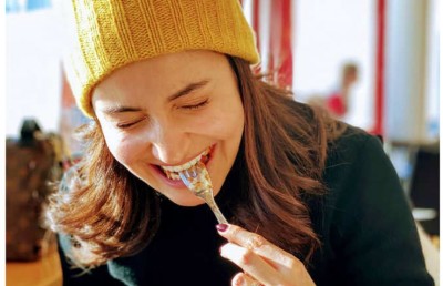 ލޮކްޑައުންގައި އަނުޝްކާ ދަސްކުރި ޖޭމު ރެސިޕީ ކިޔައިދީފި