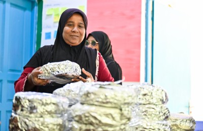 އަންހެނުންގެ ކޮމިޓީން ހޯދައިދިނީ މި ރަށުގެ ހުރިހާ އަންހެނުންނަށް ވަޒީފާ