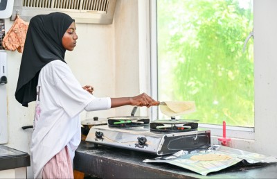 އަންހެނުންގެ ކޮމިޓީން ހޯދައިދިނީ މި ރަށުގެ ހުރިހާ އަންހެނުންނަށް ވަޒީފާ