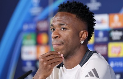 ބެލޮންޑިއޯ ހަފުލާއަށް ނުދިޔައީ ރެއާލުން ބުނެގެން: ވިނީ