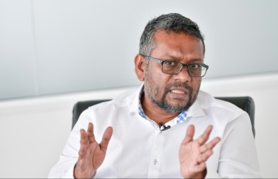 ފައްޔާޒަށް މިއީ ދެ ރައީސުންގެ ފައިޓެއް ނޫން