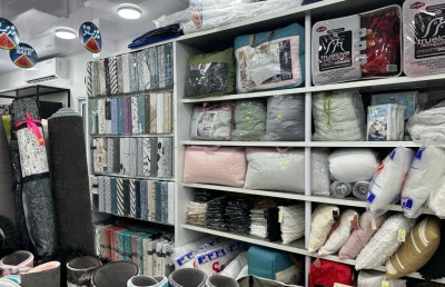 ބޮޑެތި ޑިސްކައުންޓުތަކާ އެކު "ލިއުމިއާ ހޯމް" ގައި އައިފޯނެއް ހޯދުމުގެ ފުރުސަތު