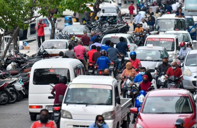 ލޯންޗް ފެރީތައް އެތަންމިތަނަށް، ޓްރެފިކް ތޮއްޖެހުން ވީ ގޯސް