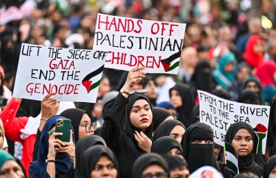 އިޒްރޭލް ޕާސްޕޯޓު މަނާކުރާ ބިލްގެ މަސައްކަތް ޖުލައިގެ ނިޔަލަށް ދަންމާލައިފި