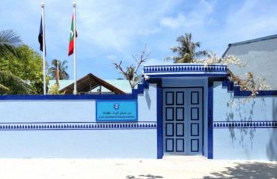 ސަފާރީއަށް ގެންދާނެ ކަމަށް ބުނެ ޓޫރިސްޓުންތަކެއްގެ އަތުން ފައިސާތަކެއް އަތުލައިފި