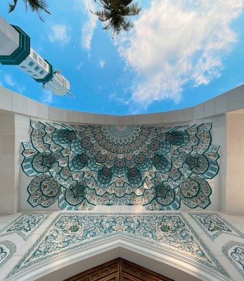 އެންމެންނަށް މި މިސްކިތުން ތަފާތު ރީތިކަމެއް