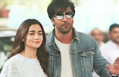 އާލިއާ އަށް މިހާރު އުޅެވެނީ ގަންގޫބާއީ އުޅޭ ގޮތަށް