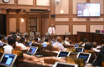 މުއްދަތު ފަހަނައަޅައި ދިޔައިރު ވެސް ދެ ވަޒީރަކު ހާޒިރުނުކުރުމުން ކަންބޮޑުވުން!