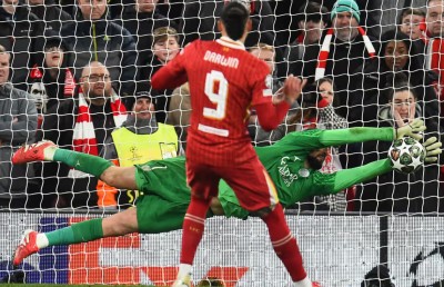 ލީގު ބުރުގެ އެއްވަނަ ހޯދި ލިވަޕޫލް ޕީއެސްޖީ އަތްދަށުވެ ކަޓައިފި