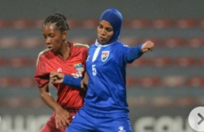 ދެވަނަ މެޗުގައި ސީޝެލްސް އަތުން ރާއްޖެ ބަލިވެއްޖެ