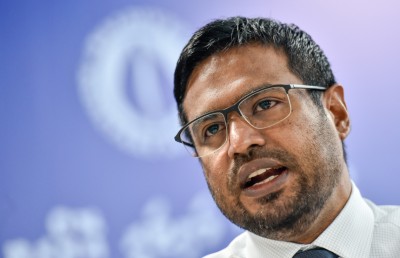 ފައިސާ ޗާޕުކުރުމުން އިގްތިސާދަށް ލޮޅުން އަރާނެ: އިމާދު