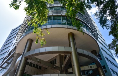 ރޯދަމަހުގެ ފަހު 10 ގައި ވަޒީފާ އަށް ނިކުންނަ މުވައްޒަފުންނަށް ހާޒިރީ އެލަވަންސެއް ދޭން ނިންމައިފި