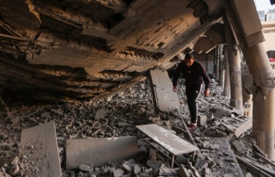 އިޒްރޭލުން ހަމަލާދެނީ ޣައްޒާއިން މީހުން ބާލަން: މިސްރު