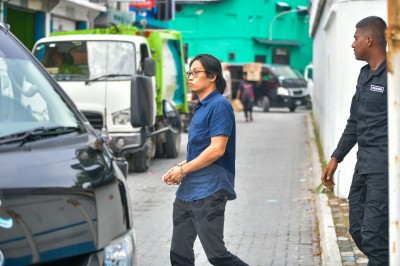 މޭރީ ދަންޖެހުނު ކަމުގެ ނިޝާނެއް ނެތް، ކަރުގައި ހިފާފަ ހުރި ކަމަށް ބެލެވޭ: ހެކިވެރިއެއް