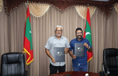 ހާހަކަށް ވުރެ ގިނަ މީހުން އެއްކޮށް، ފީނައިގެން ބ. އަތޮޅުން ދުނިޔޭގެ ރިކޯޑު ފޮތަށް އަރަން މަސައްކަތްކުރަނީ