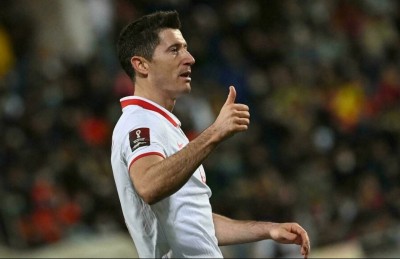 ރަޝިއާއާ ދެކޮޅަށް ކުޅޭ މެޗު ޕޮލެންޑުން ބޮއިކޮޓް ކުރަނީ