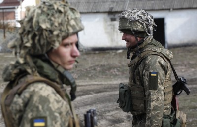 ރަޝިޔާގެ ފަސް މަތިންދާބޯޓާއި ހެލިކޮޕްޓަރެއް ވައްޓާލައިފި